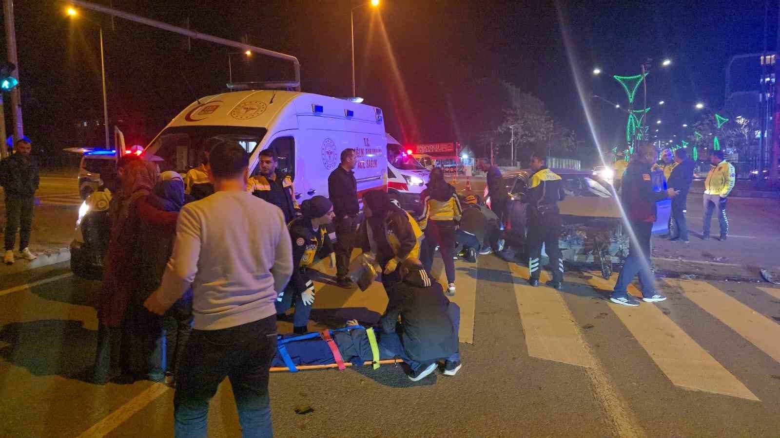 Bingöl’de trafik kazası: 5 yaralı
