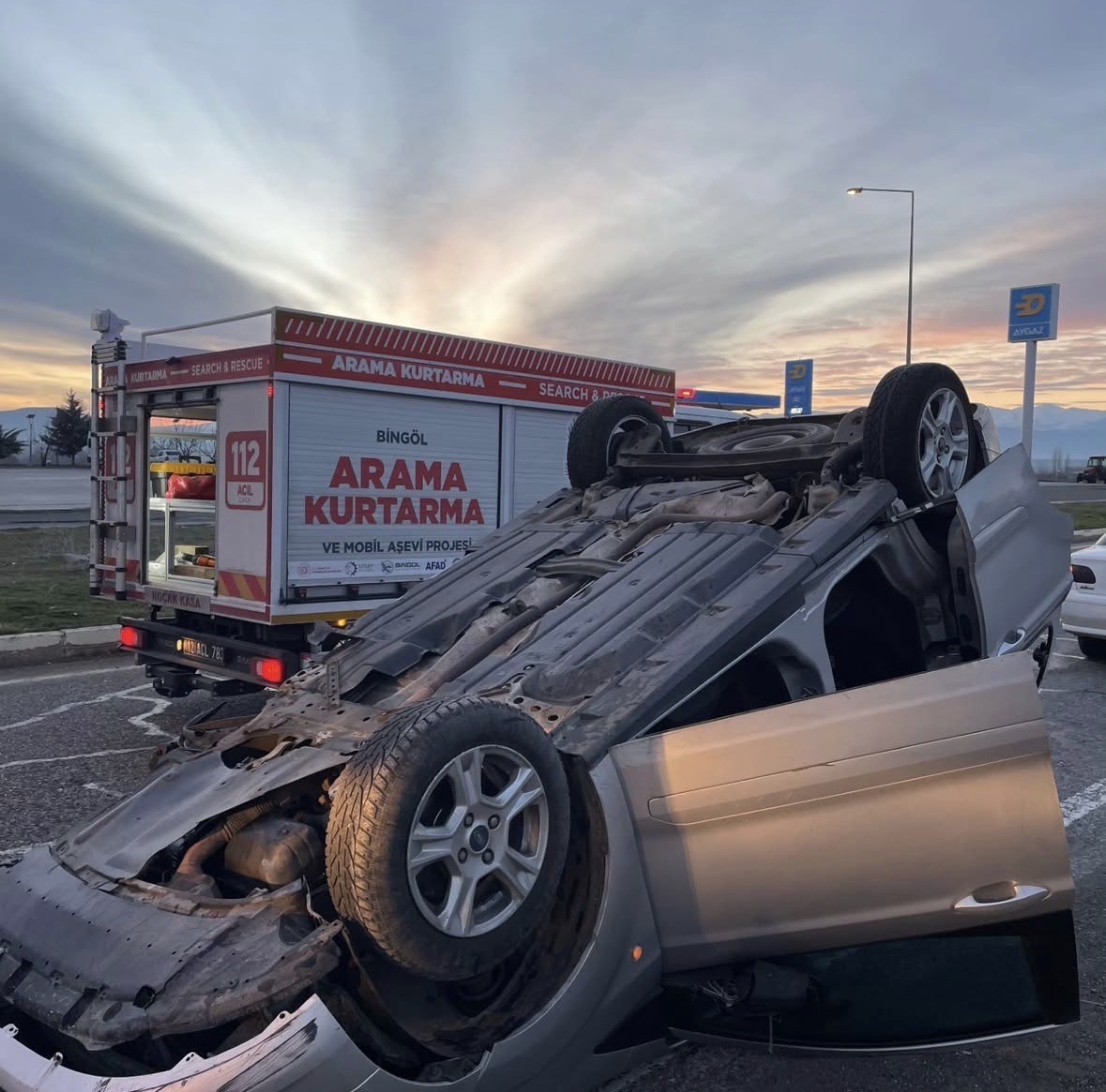 Bingöl’de trafik kazasında araç ters döndü: 1 yaralı
