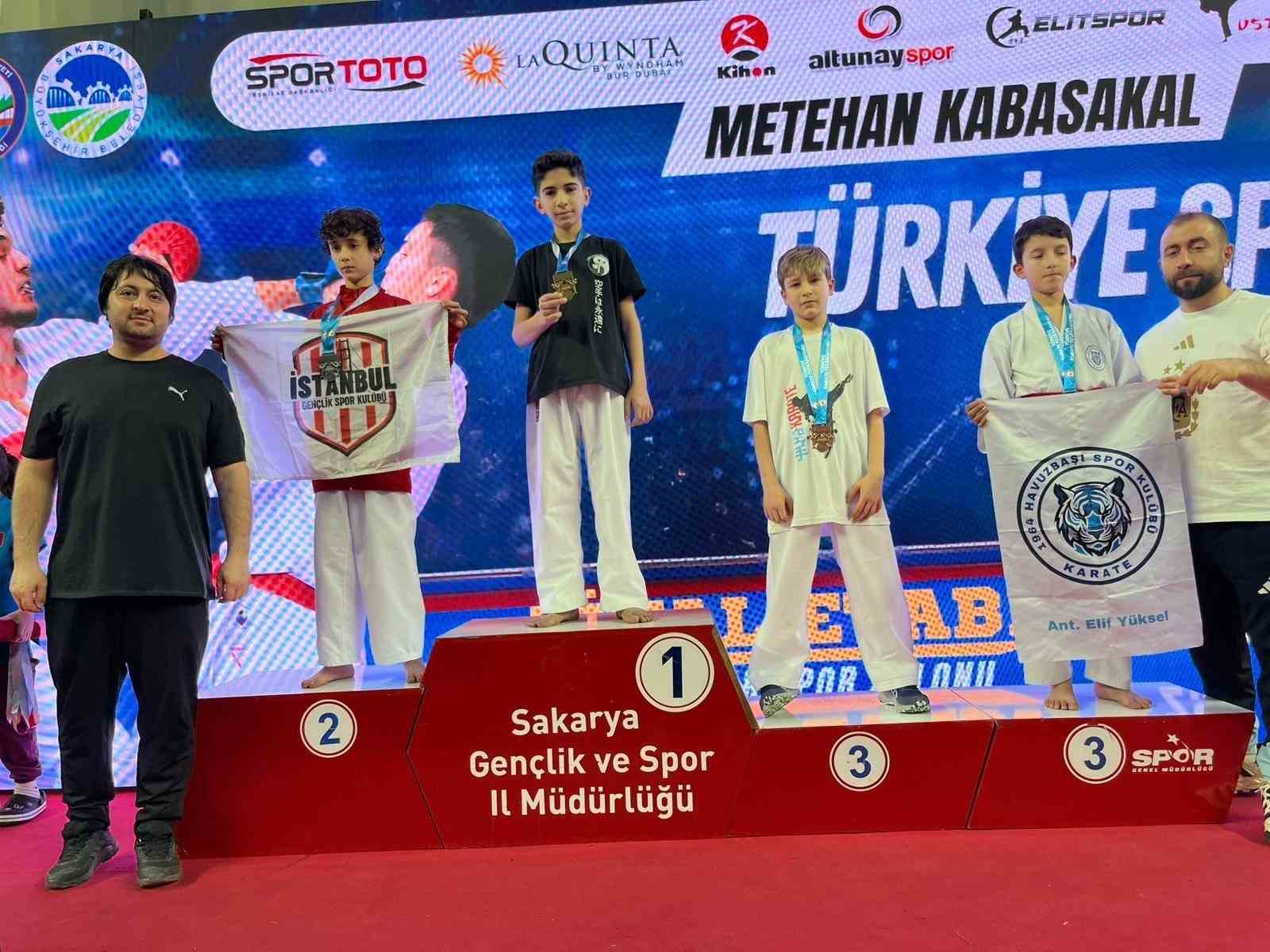 Bingöllü sporcular 8 madalya kazandı
