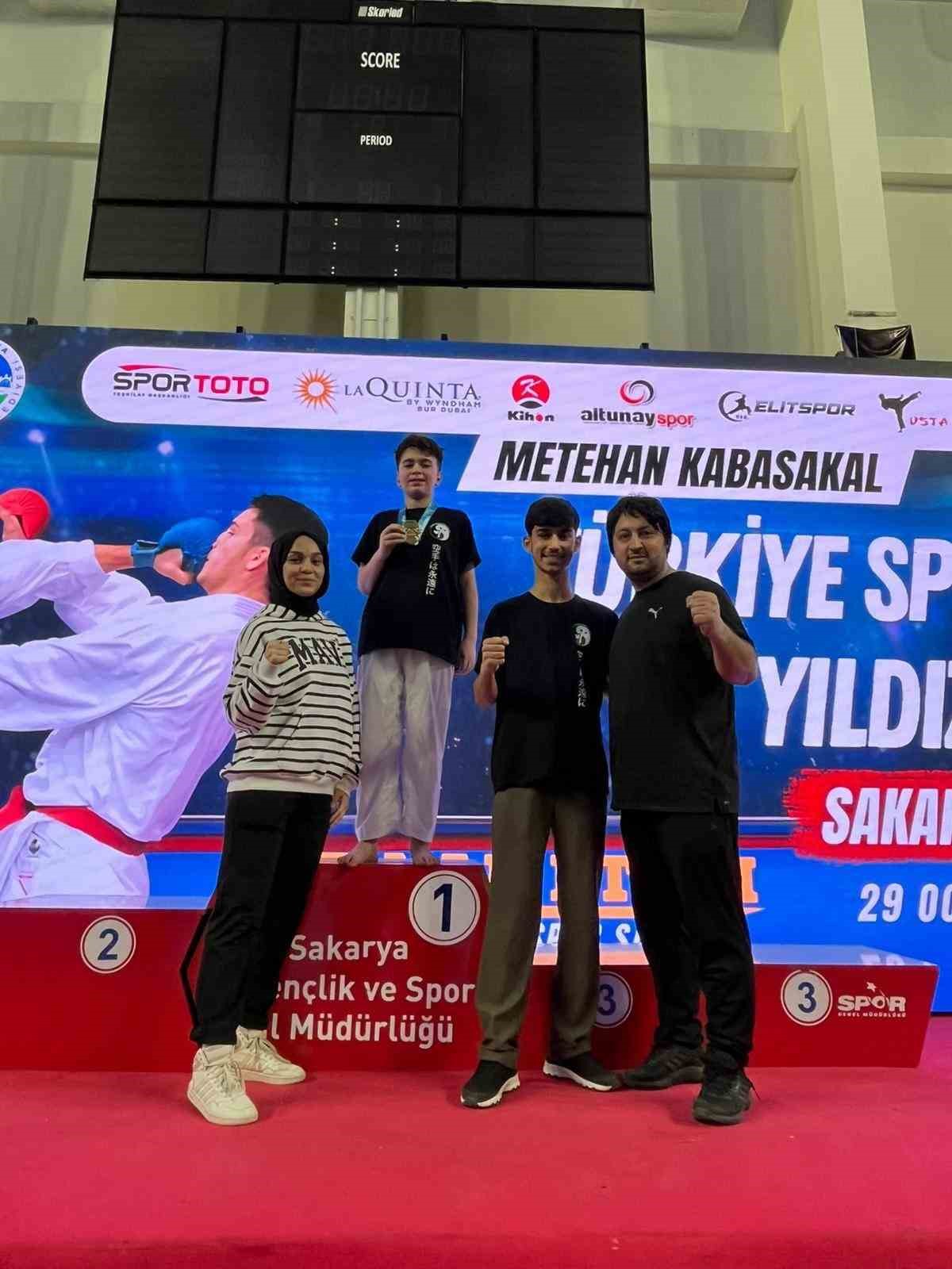 Bingöllü sporcular 8 madalya kazandı
