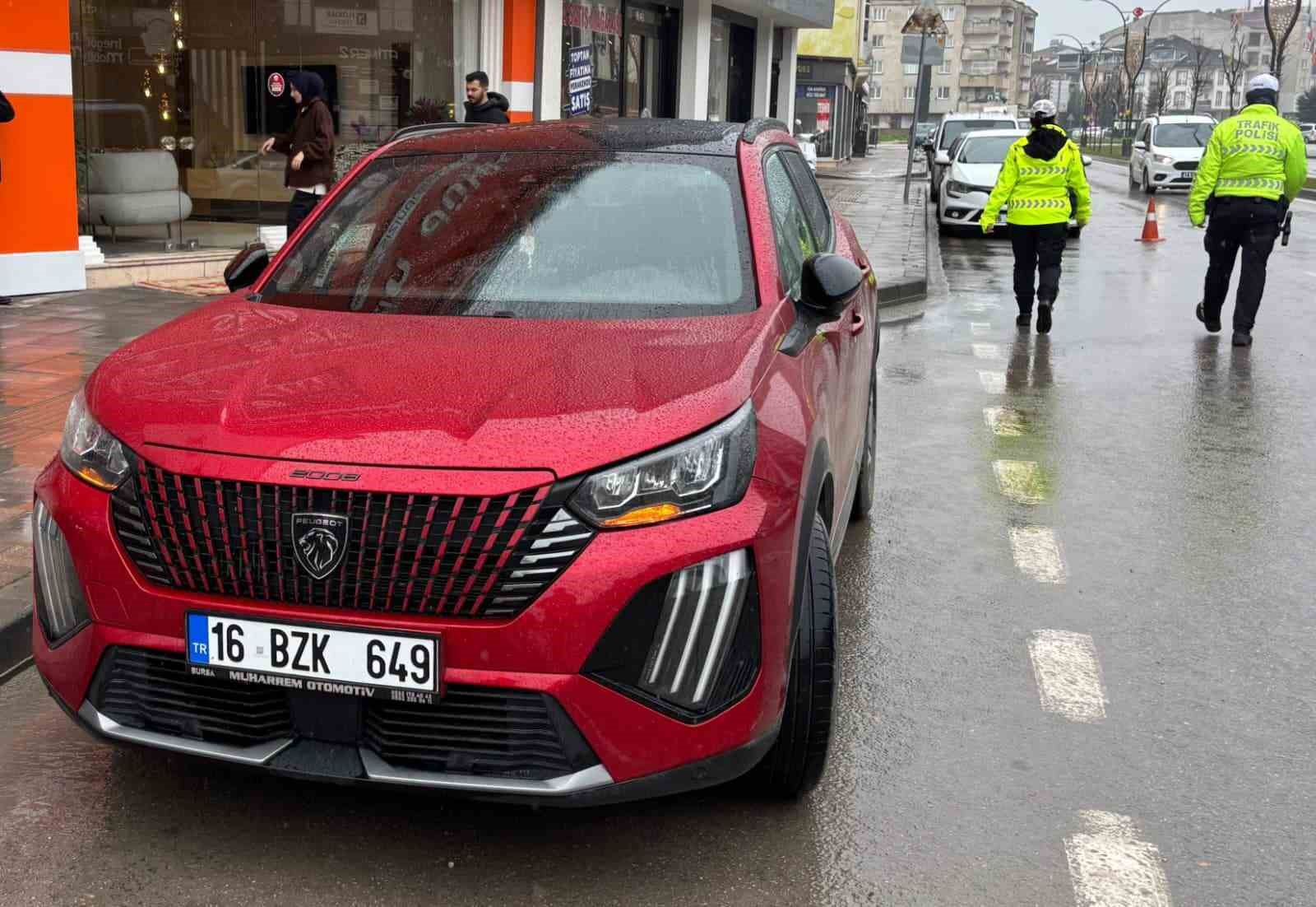 Bir anlık dalgınlık kazayı getirdi
