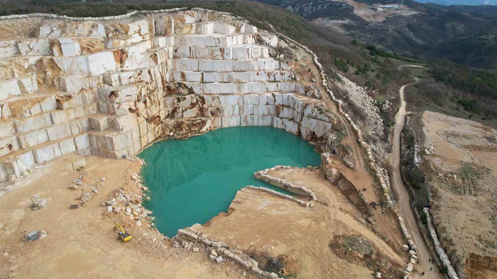 Bir köyü ayaklandıran karar: Kaynak suyu için eylem yaptılar
