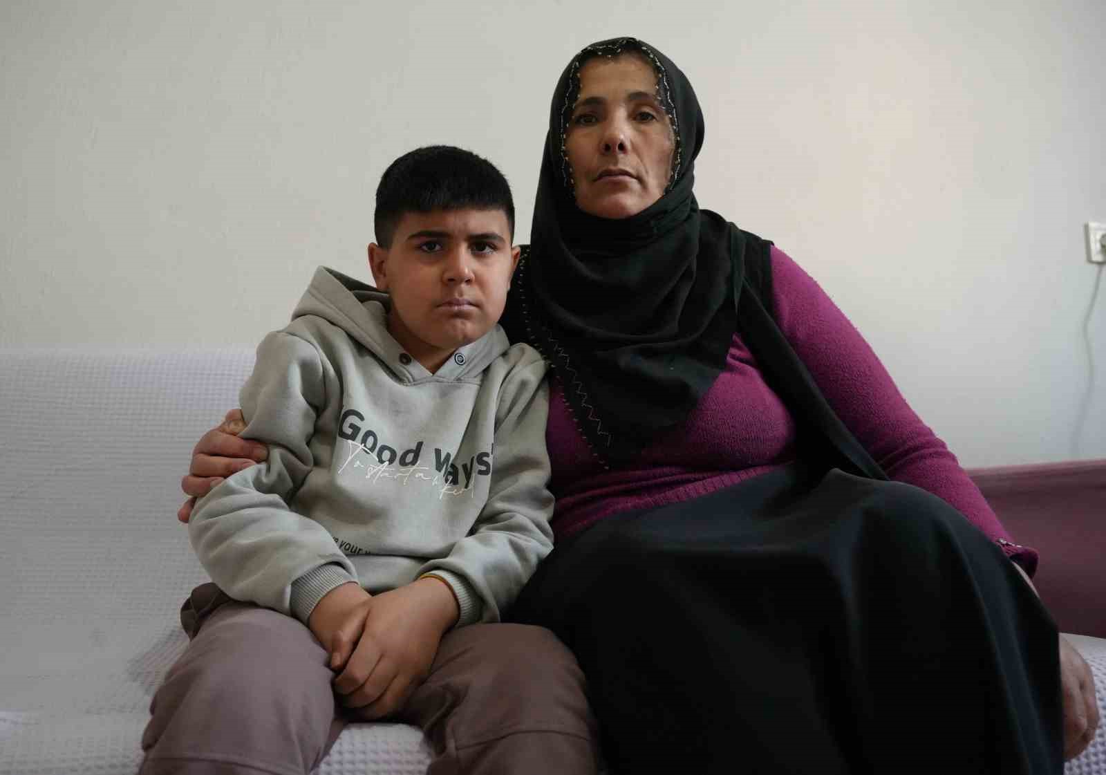 Bir oğlunu kaybetti, diğer oğlu için yardım istiyor
