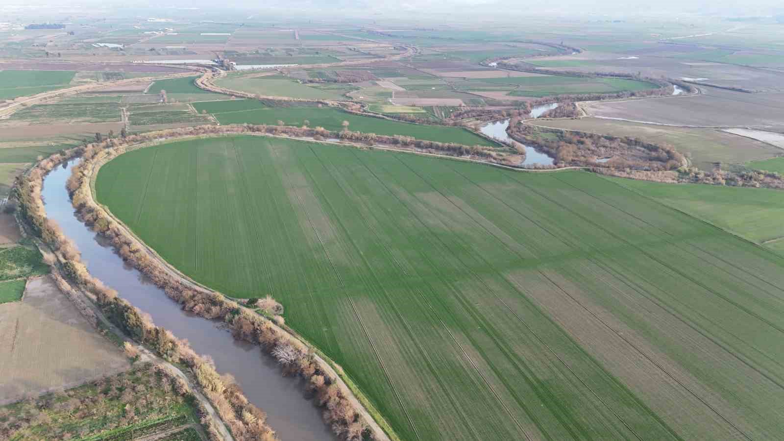 Bir yılda zirai dondan etkilenen üreticilere 54 milyon TL destek yapıldı
