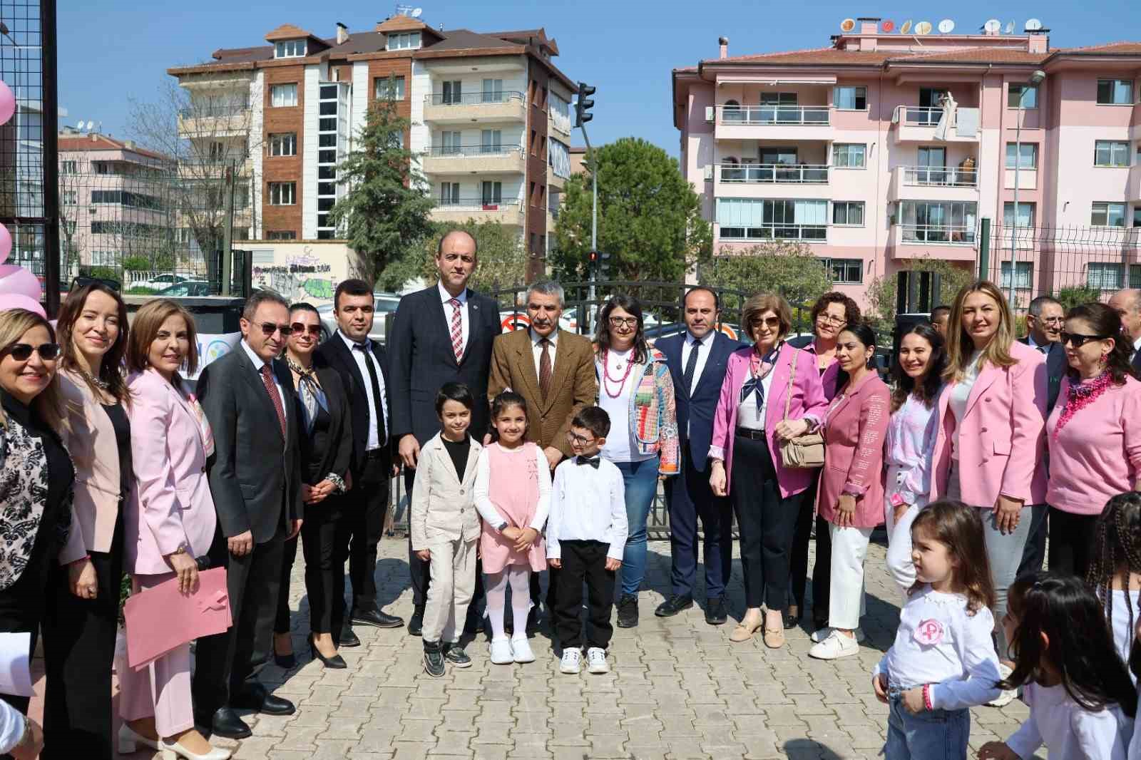 Bir Yumak Umut Çocuk projesiyle kansere karşı dayanışma büyüyor
