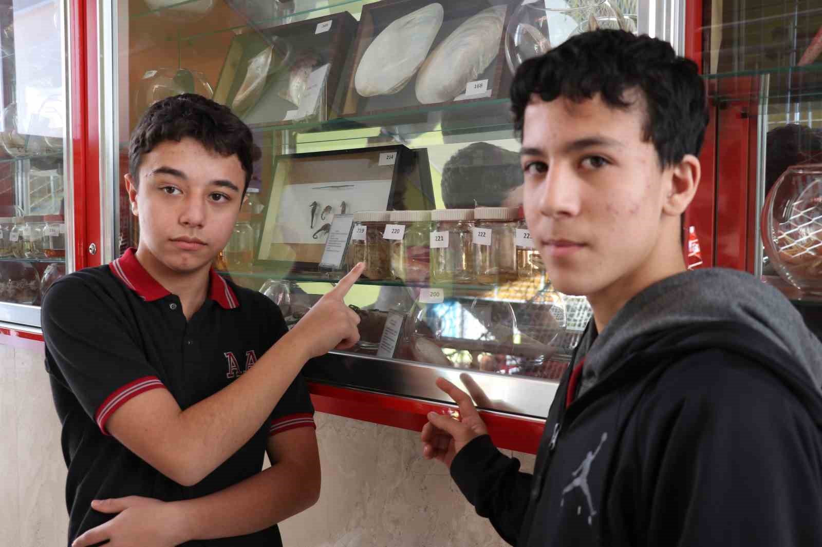 Bir yumurta ile başladığı biyoloji merakını müzeye dönüştürdü
