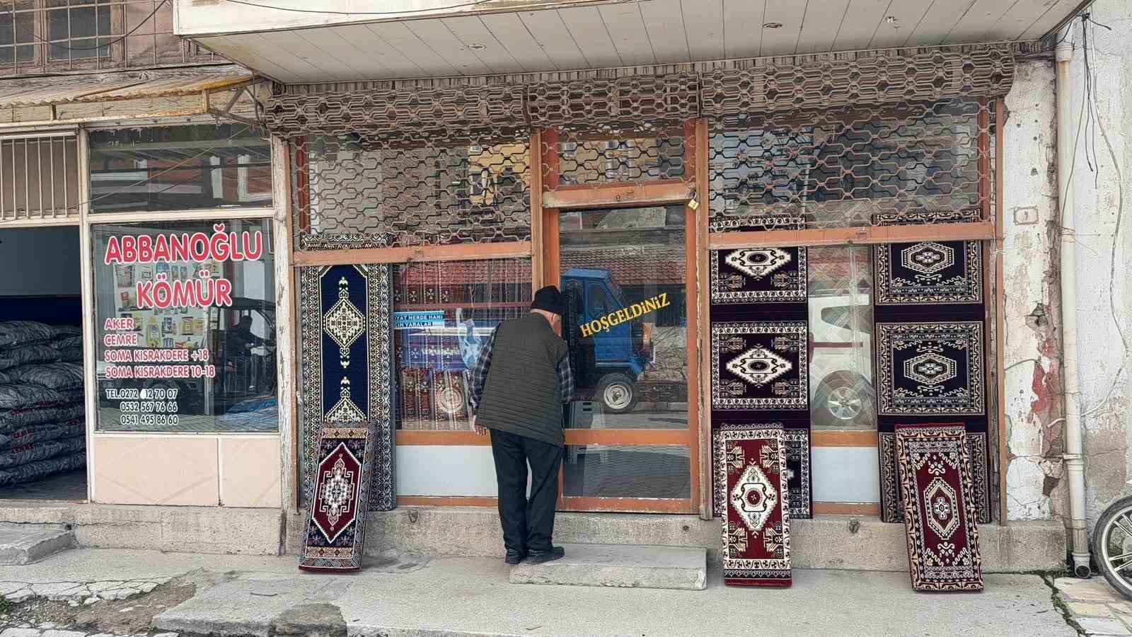 Bir zamanlar her evde bulunan hasır yastıklar zamana yenik düştü
