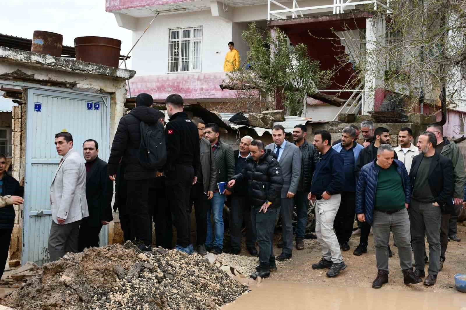 Birecik’te selin yaraları sarılıyor
