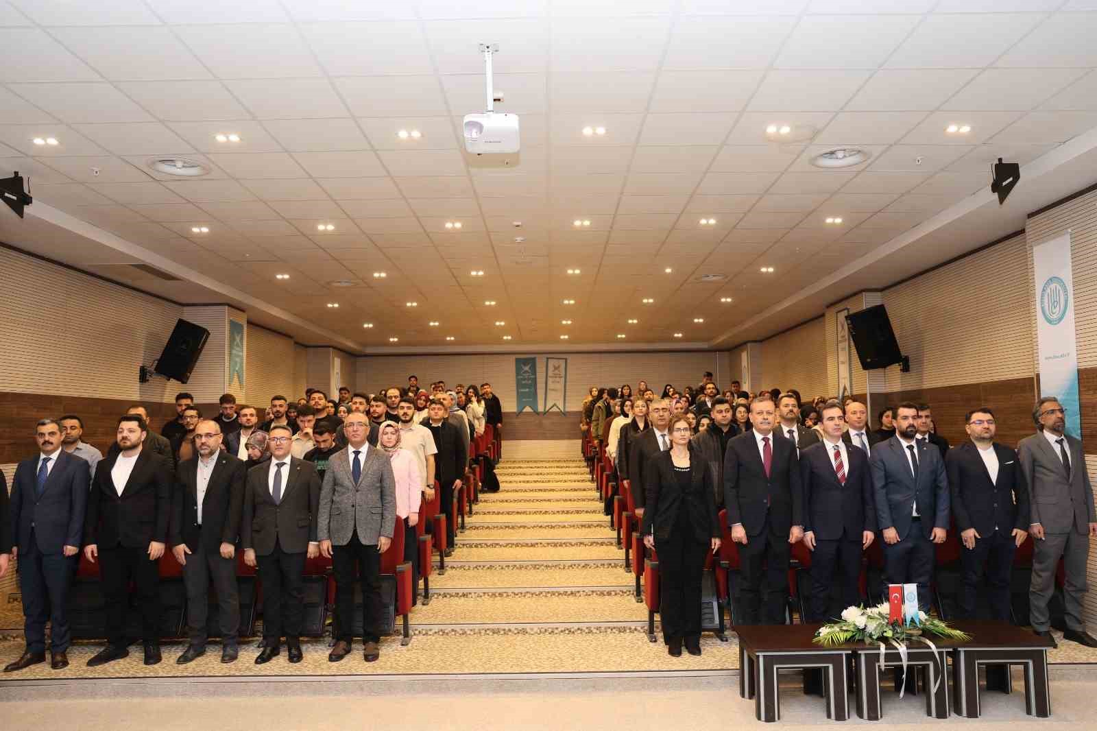 Bitlis İhtisas Akademi’nin açılış ve lansman programı gerçekleştirildi
Bitlis İhtisas Akademi’nin açılış ve lansman programı gerçekleştirildi