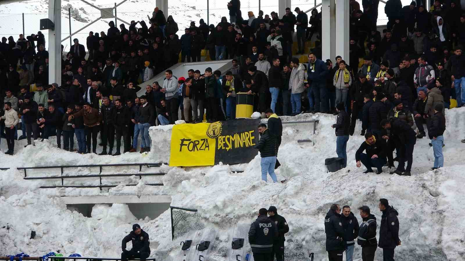 Bitlis Spor 1916 evinde puan kaybetti
