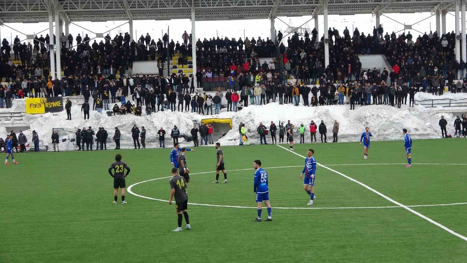 Bitlis Spor 1916 evinde puan kaybetti
