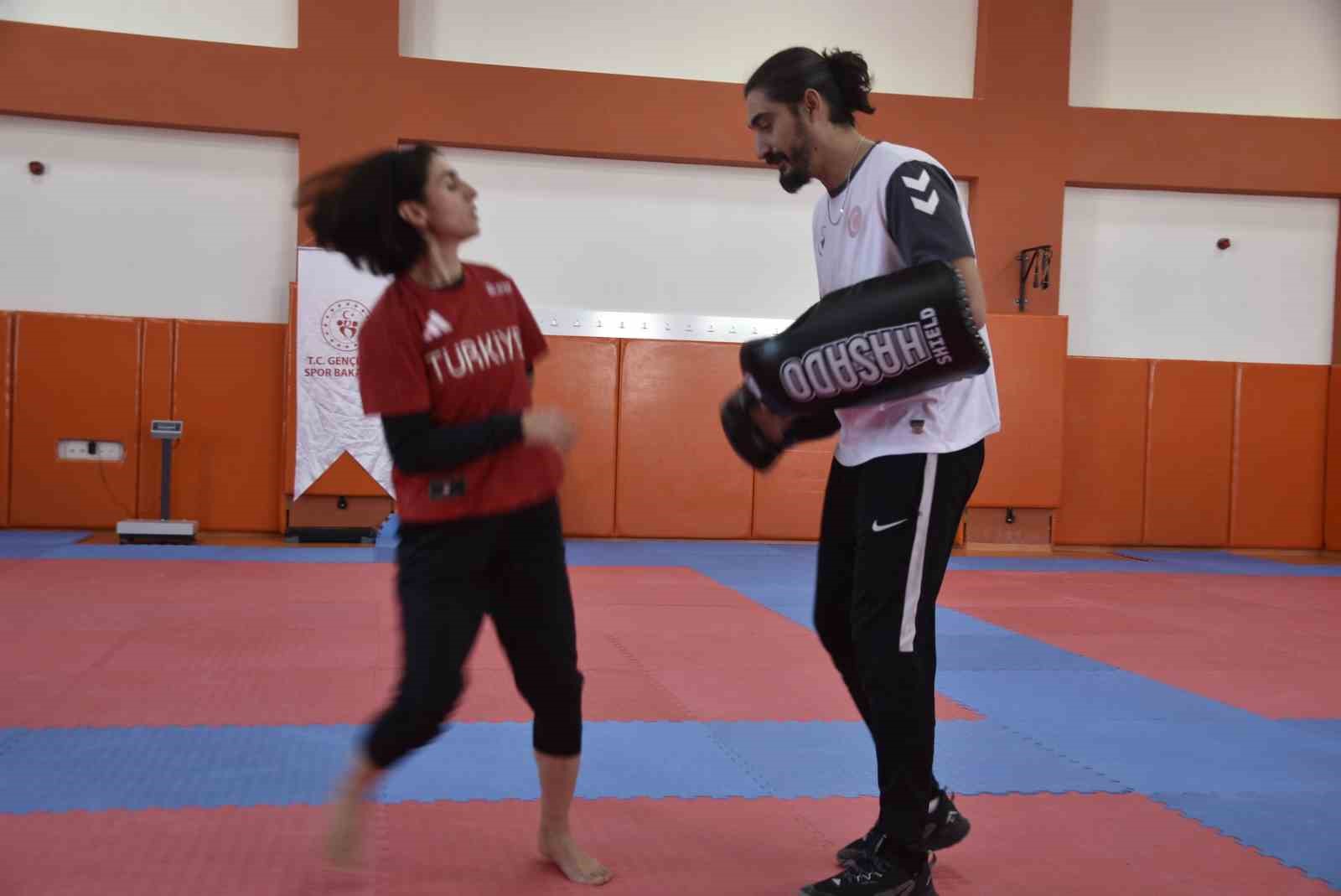 Bitlisli taekwondocu Nurcihan Ekinci’nin hedefi 2032 Paralimpik Oyunları
