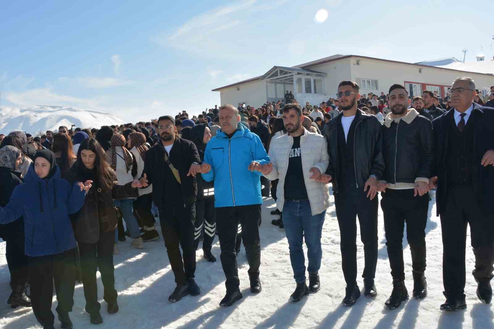 Bitlis’te "5. Kar Festivali" düzenlendi
