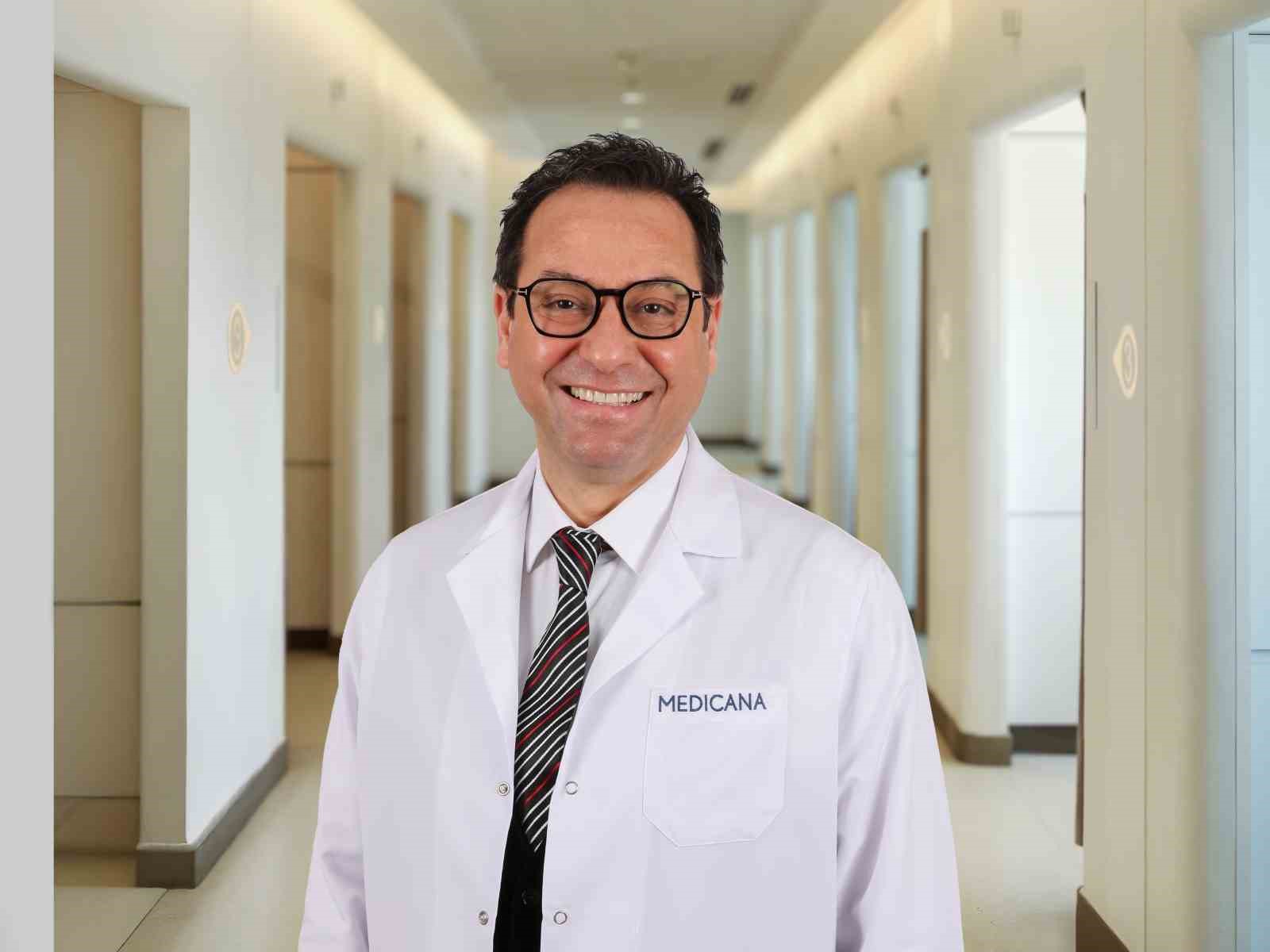 Böbrek nakilli 76 yaşındaki hasta, kolanjioskopi ile sağlığına kavuştu
Böbrek nakilli 76 yaşındaki hasta, kolanjioskopi ile sağlığına kavuştu