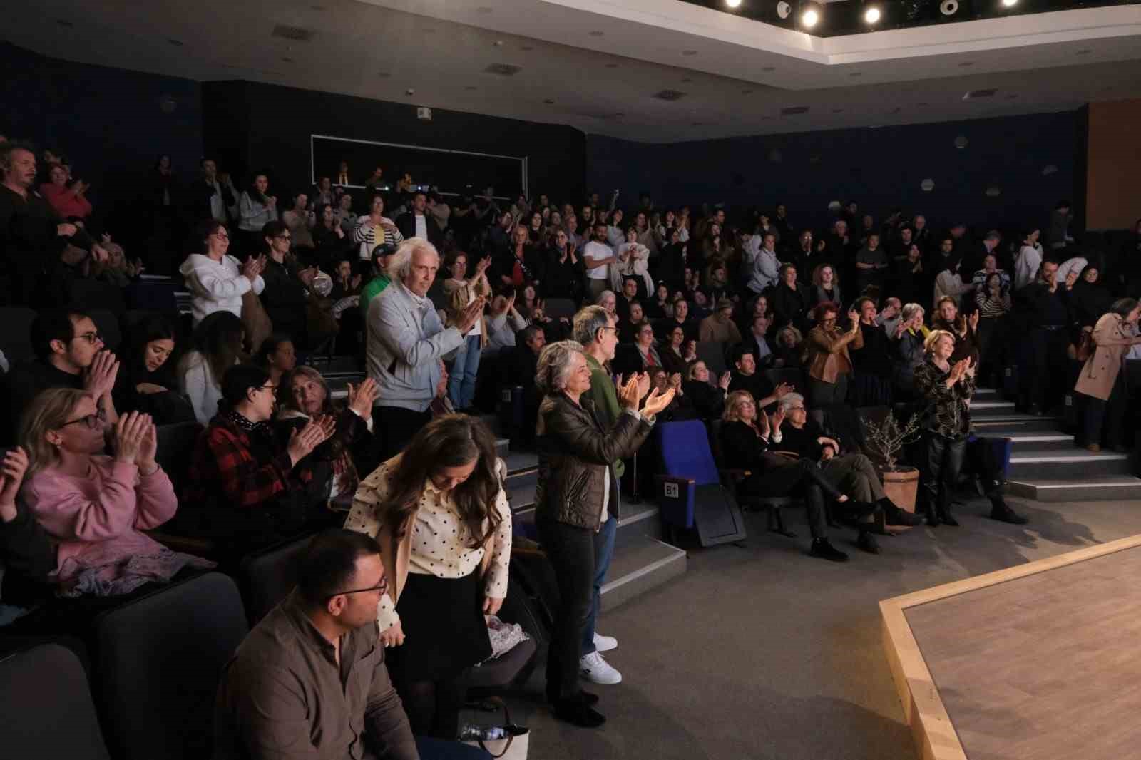 Bodrum Belediyesi Şehir Tiyatrosu 9 yaşında
