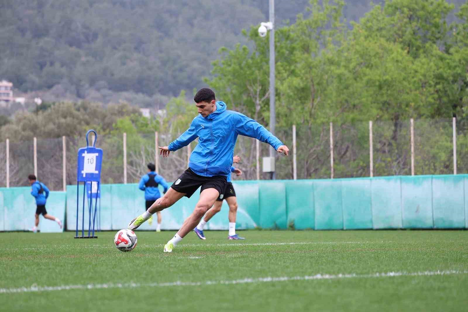 Bodrum FK, galibiyet serisini İstanbul’da sürdürmek istiyor
