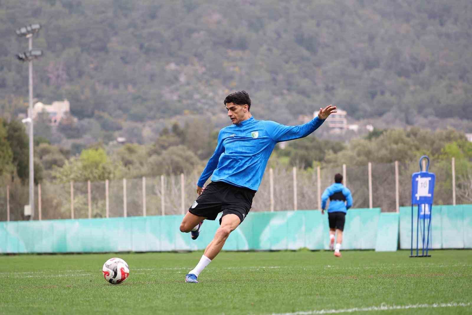 Bodrum FK, galibiyet serisini İstanbul’da sürdürmek istiyor
