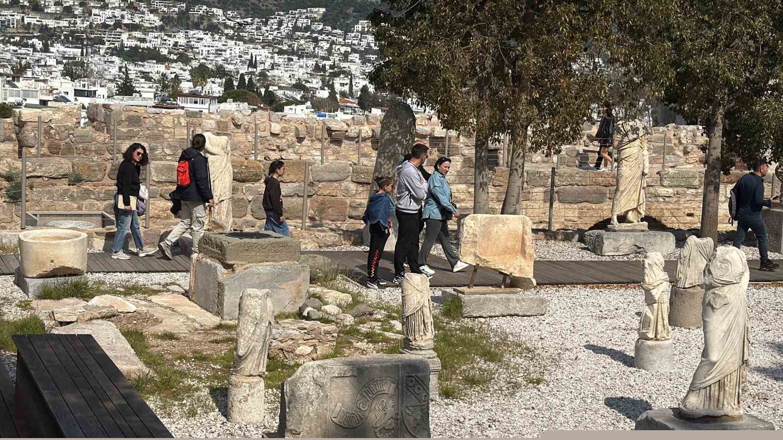 Bodrum’da bayram rotası ’tarih’ oldu
