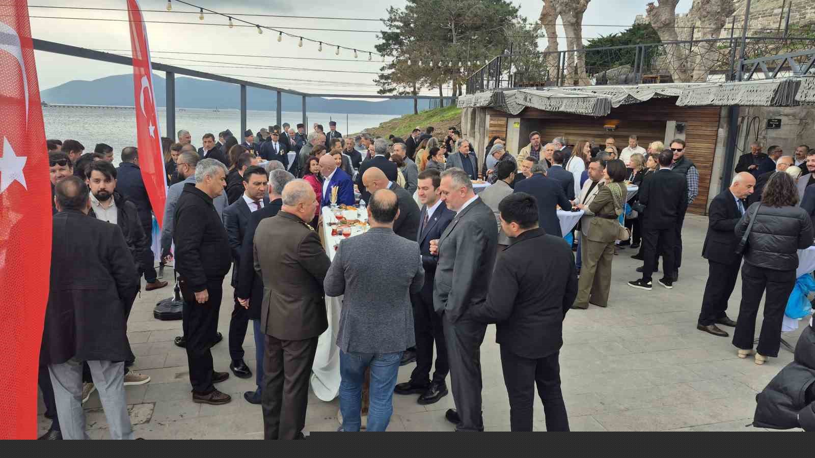 Bodrum’da bayramlaşma programı yapıldı
Bodrum’da bayramlaşma programı yapıldı