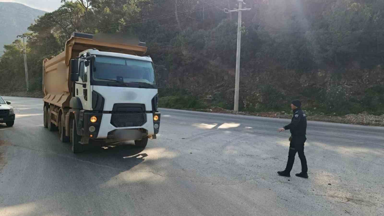 Bodrum’da inşaat atığı dökenlere 418 bin Türk Lirası cezai işlem
