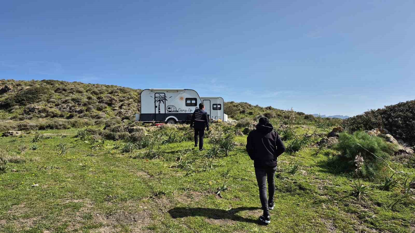 Bodrum’da iskelelerin yıkımına başlandı
