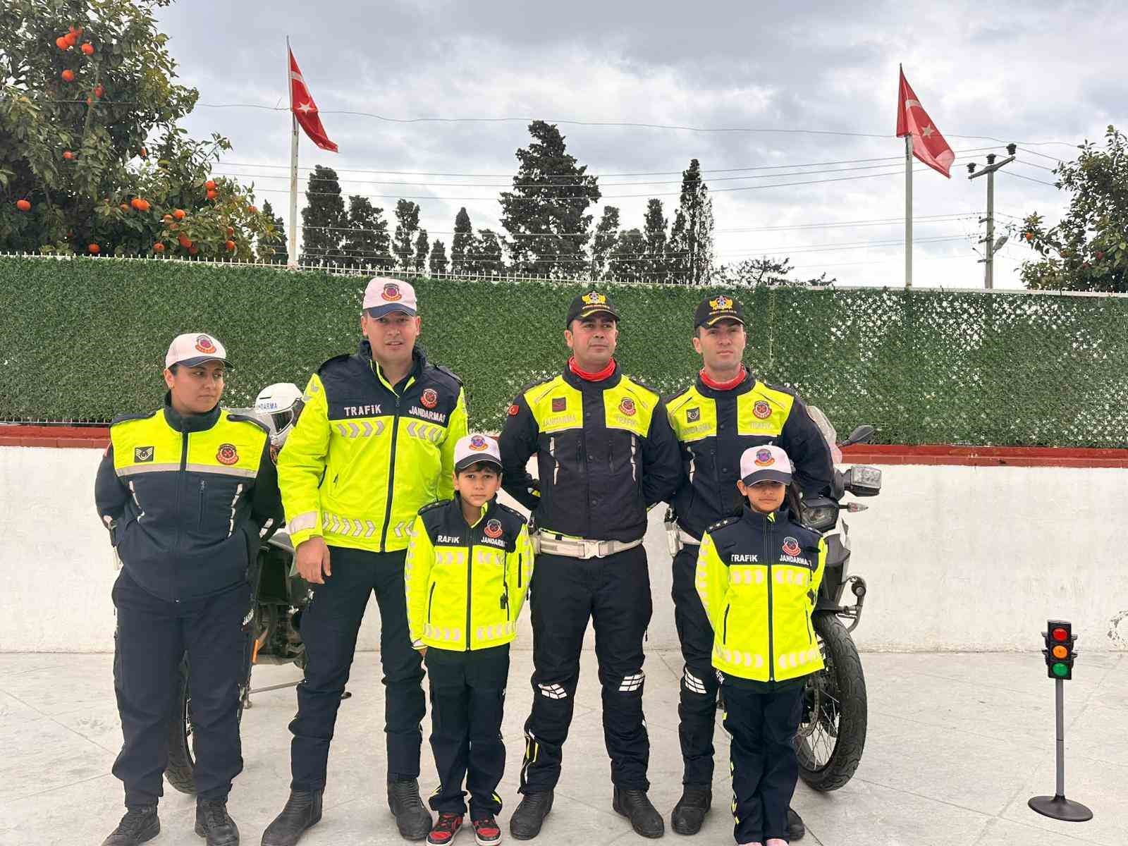 Bodrum’da öğrencilere uygulamalı trafik eğitimi

