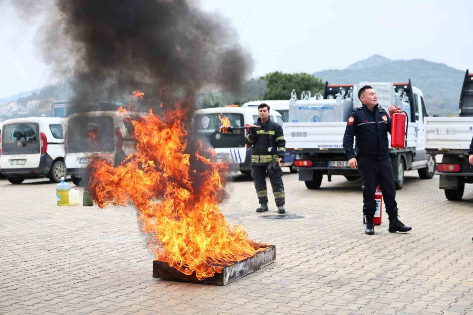 Bodrum’da yangın güvenliği bilinci artırılıyor
