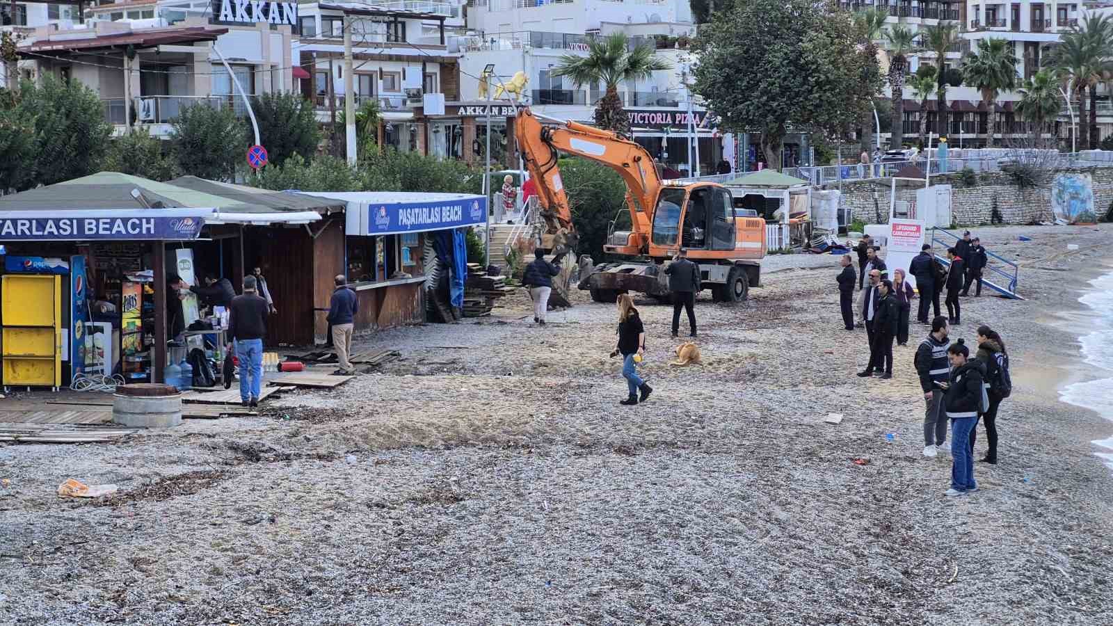 Bodrum’da yıkım başladı
