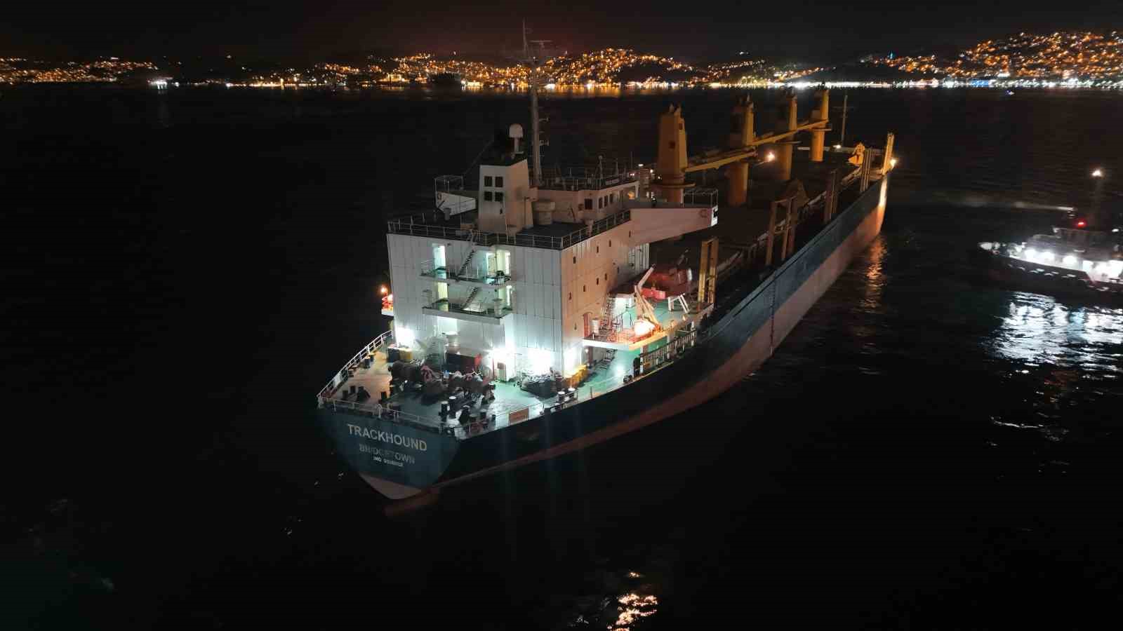 Boğaz’da gemi arızası: Trafik çift yönlü askıya alındı
