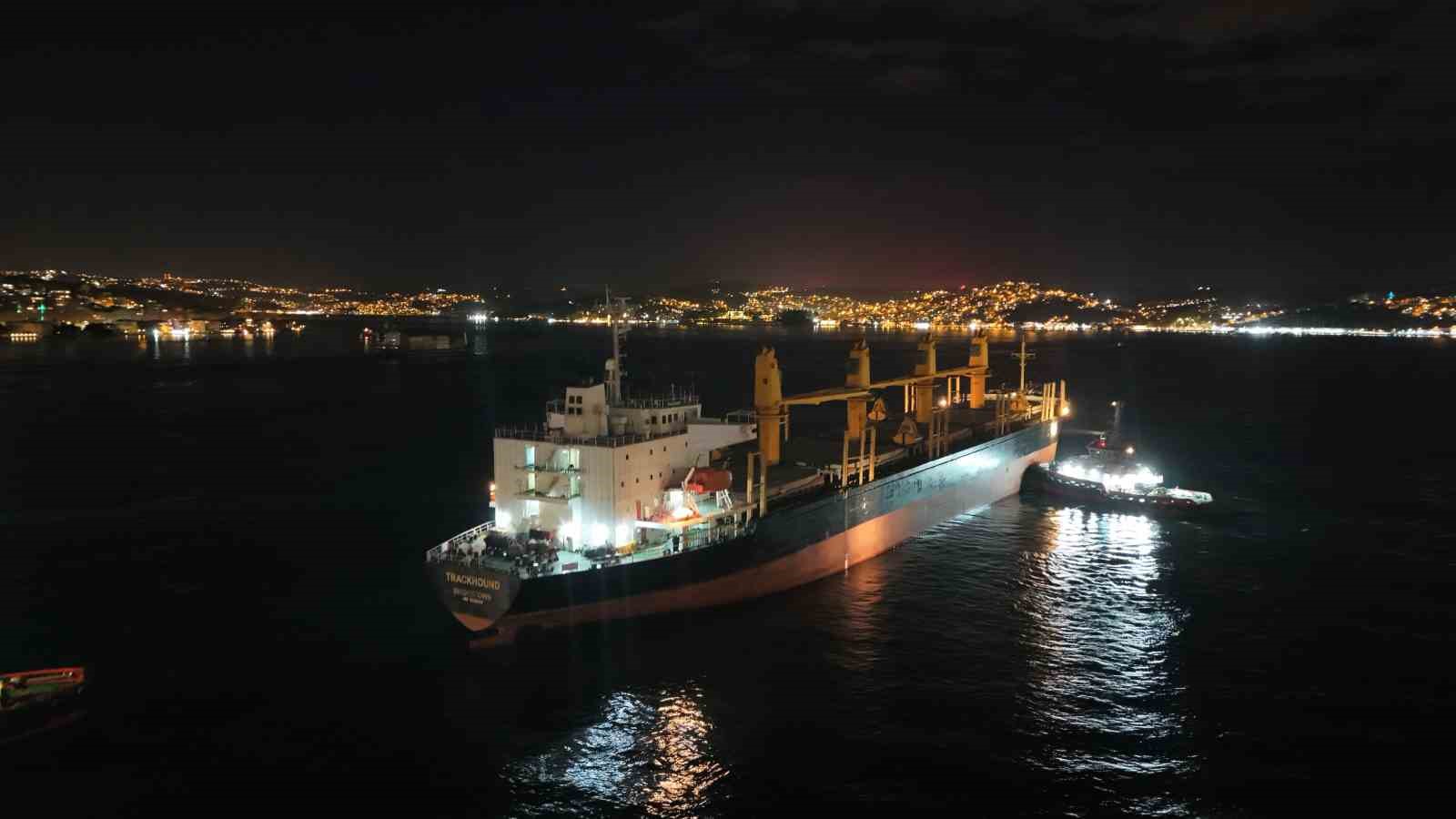 Boğaz’da gemi arızası: Trafik çift yönlü askıya alındı
