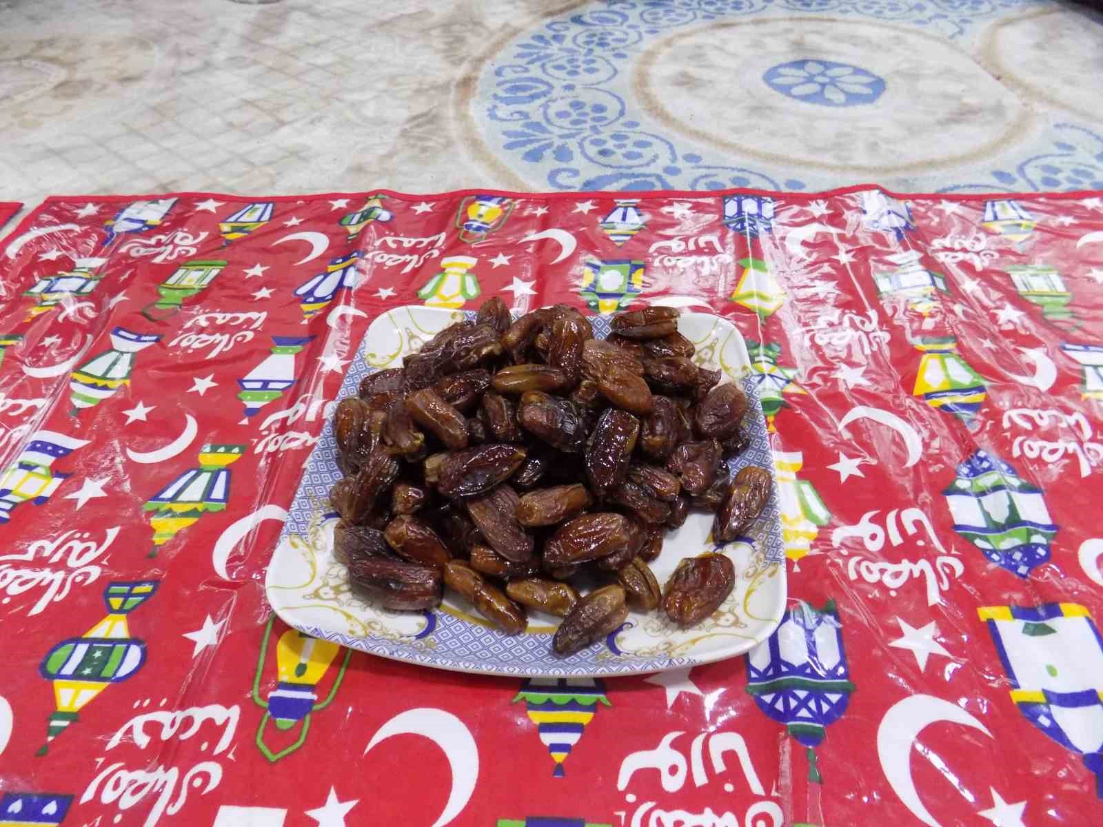 Bogota’taki Müslüman topluluk iftarını Estambul Camii’nde yapıyor
