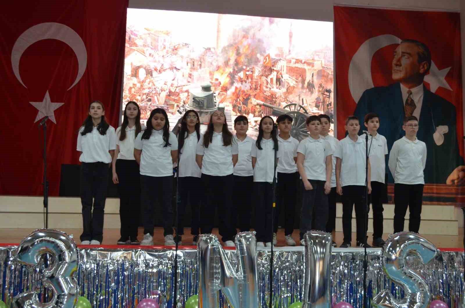 Bolu’da 23 Nisan çeşitli etkinliklerle kutlandı
