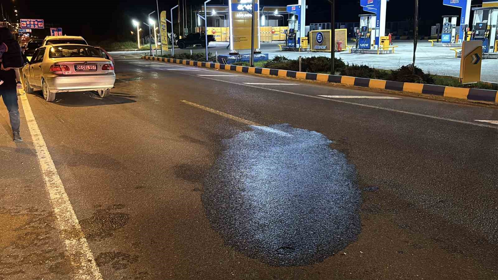 Bolu’da ani fren yapıp kaçan sürücü, zincirleme kazaya neden oldu: 3 yaralı
