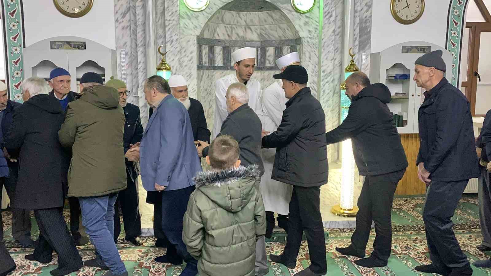 Bolu’da bayram namazı kılındı
