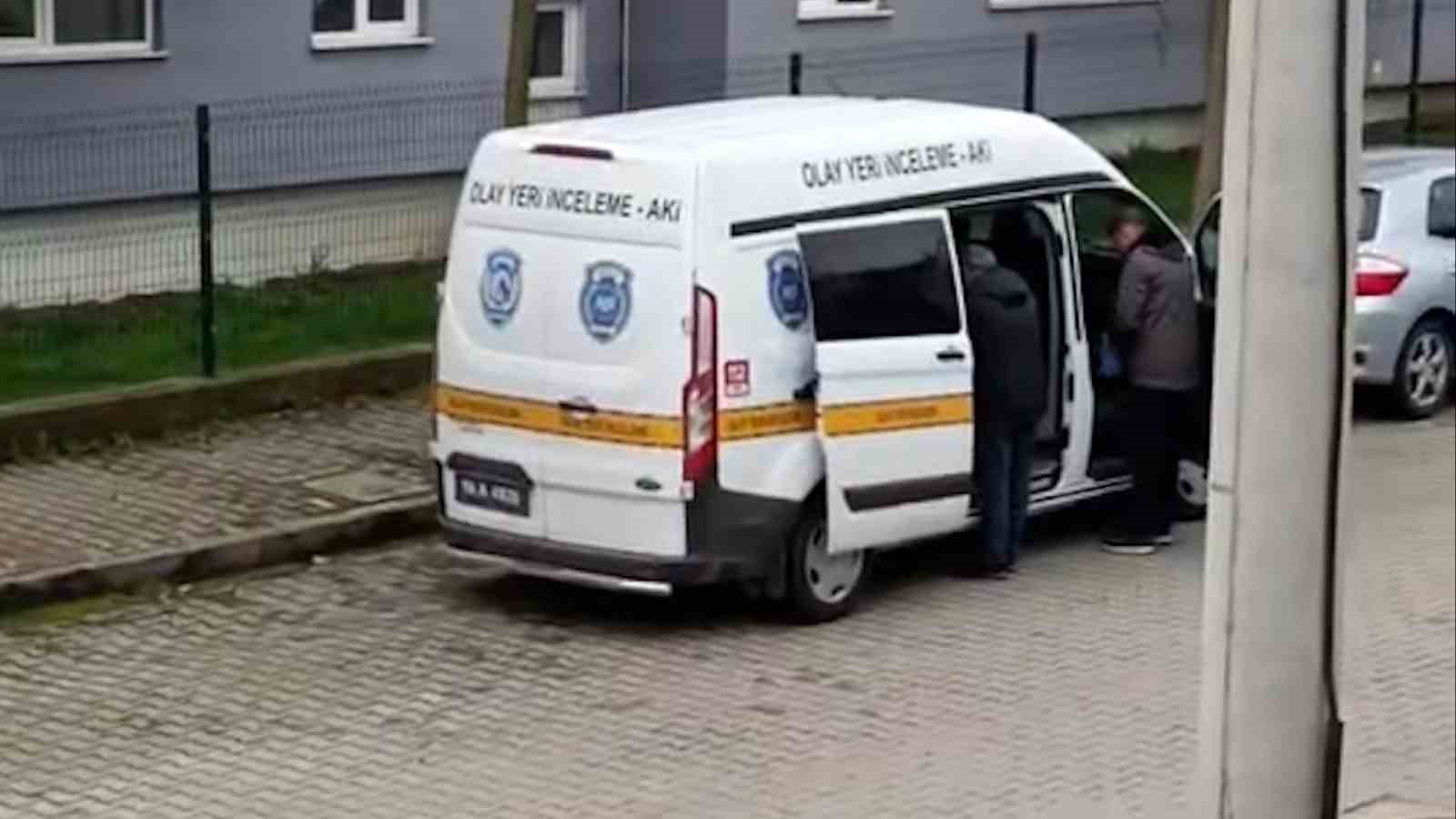 Bolu’da çalıntı tır sokakta park halinde bulundu
