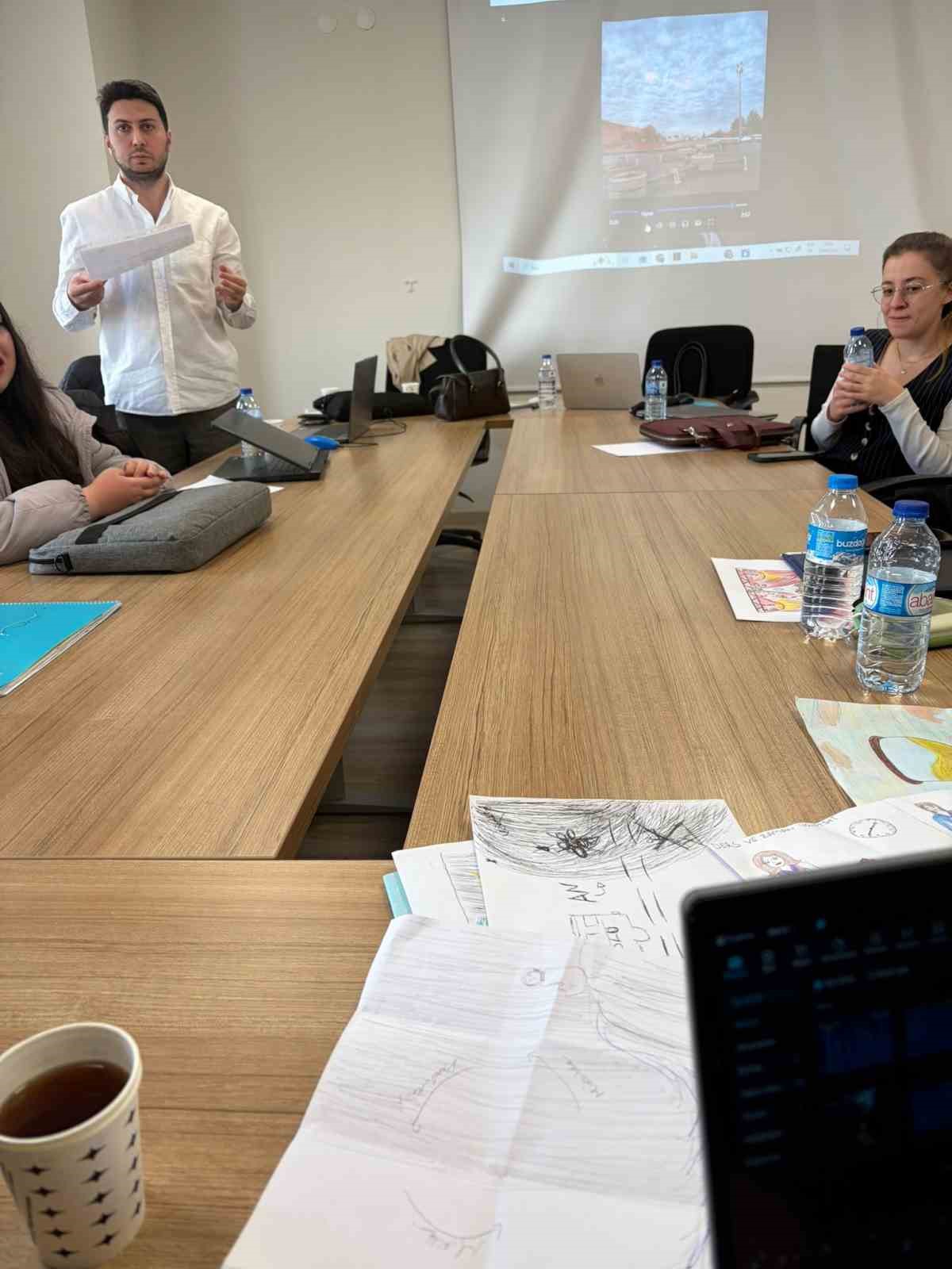 Bolu’da geleceğin iletişimcileri kendi hikayelerini dijitale taşıdı
