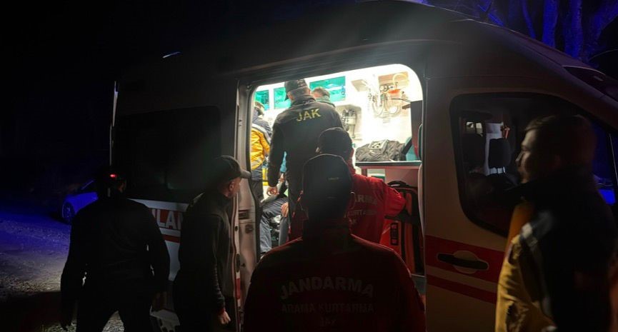 Bolu’da kayıp şahıs ormanlık alanda sağ olarak bulundu
