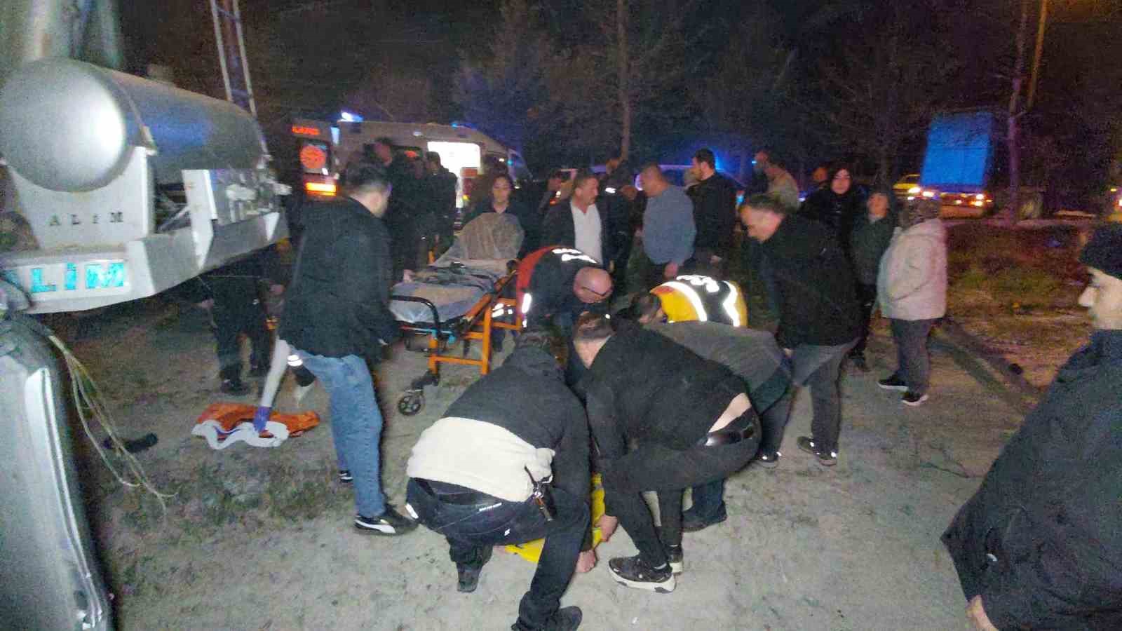 Bolu’da kazada ortalık savaş alanına döndü: 4 yaralı
