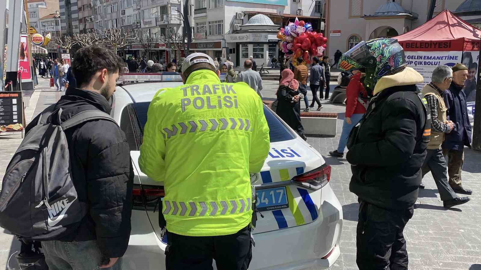 Bolu’da kural ihlali yapan bin 29 sürücüye ceza
