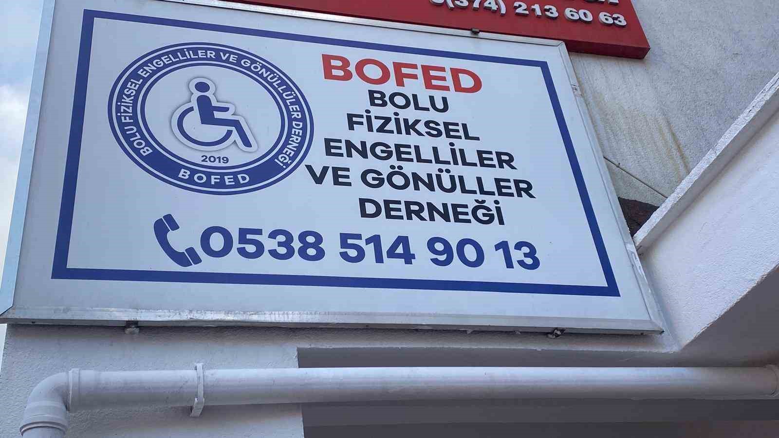 Bolu’da önce engellilerin güvenini kazandılar, sonra dolandırdılar
Bolu’da önce engellilerin güvenini kazandılar, sonra dolandırdılar