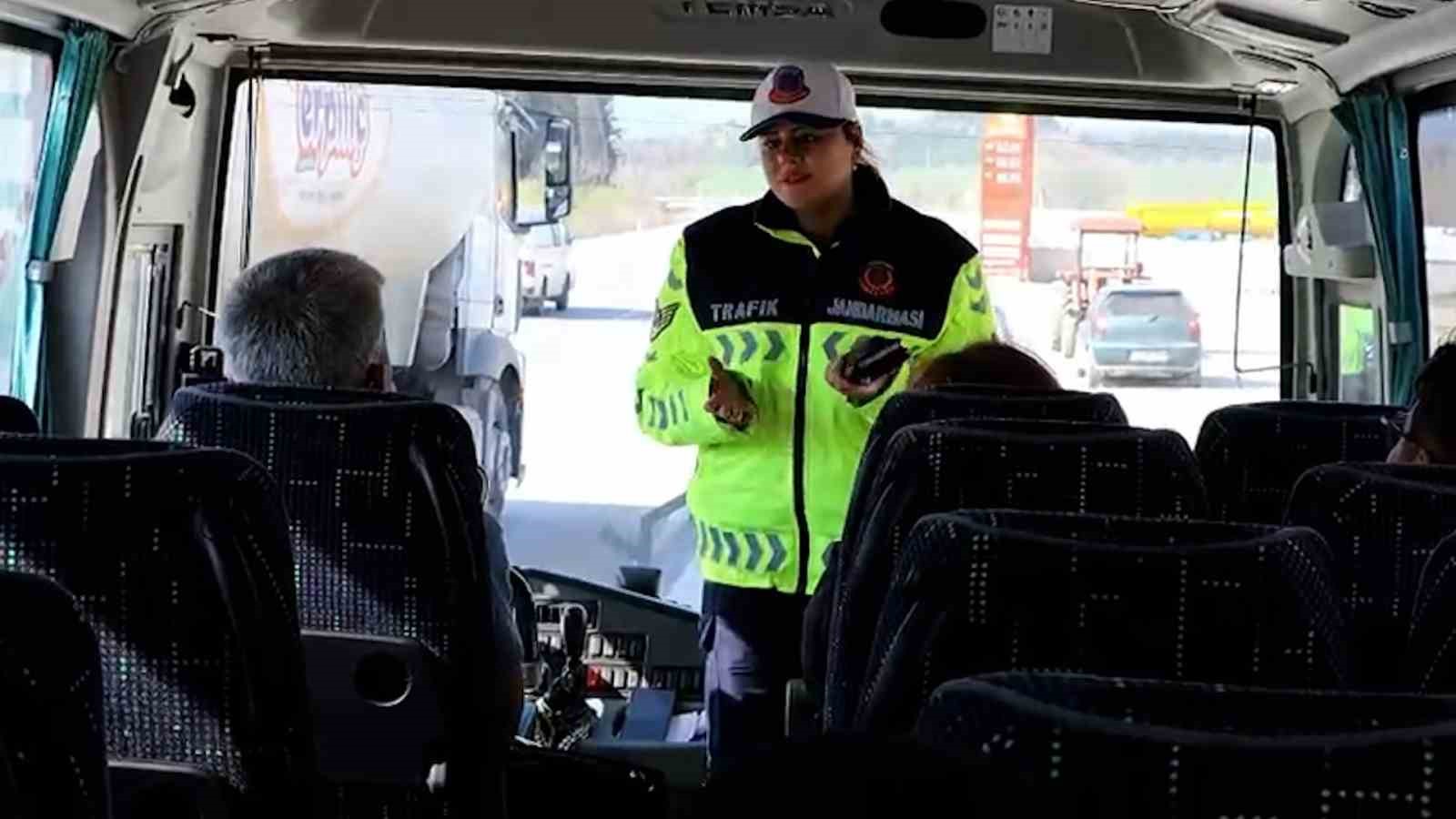 Bolu’da yolcu otobüslerine sivil jandarma denetimi
