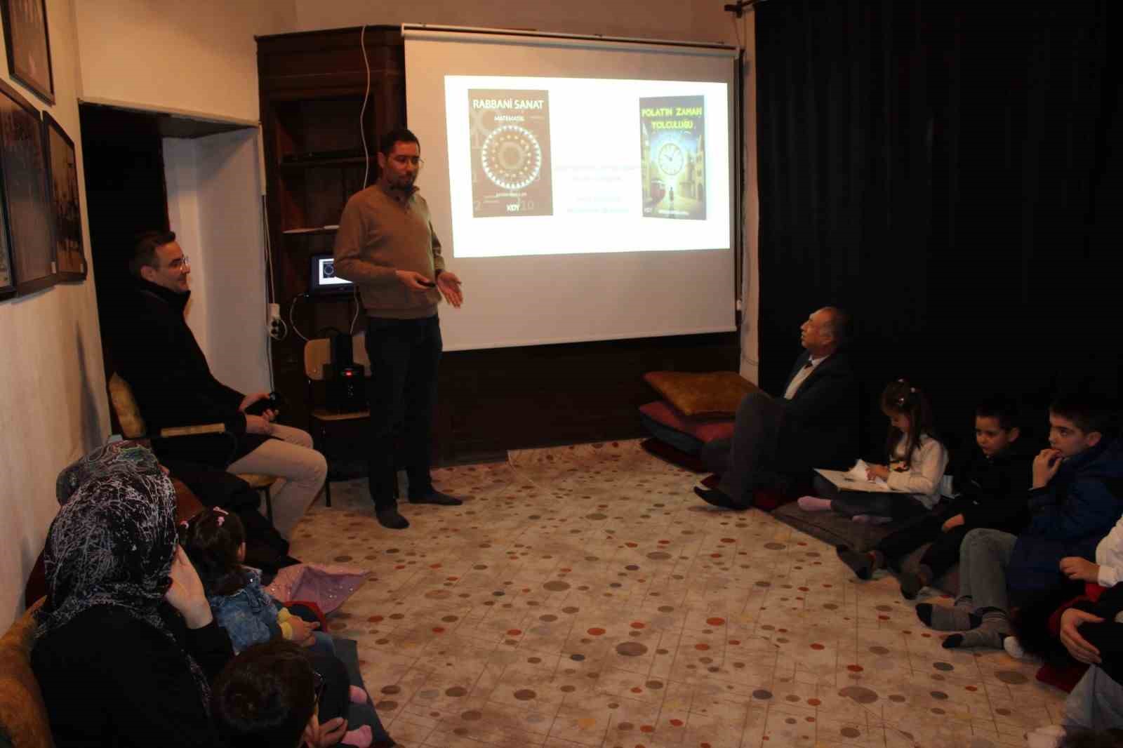 Bor Kütüphanesi’nde ’Rabbani Sanat Matematik’ söyleşisi yoğun ilgi gördü
