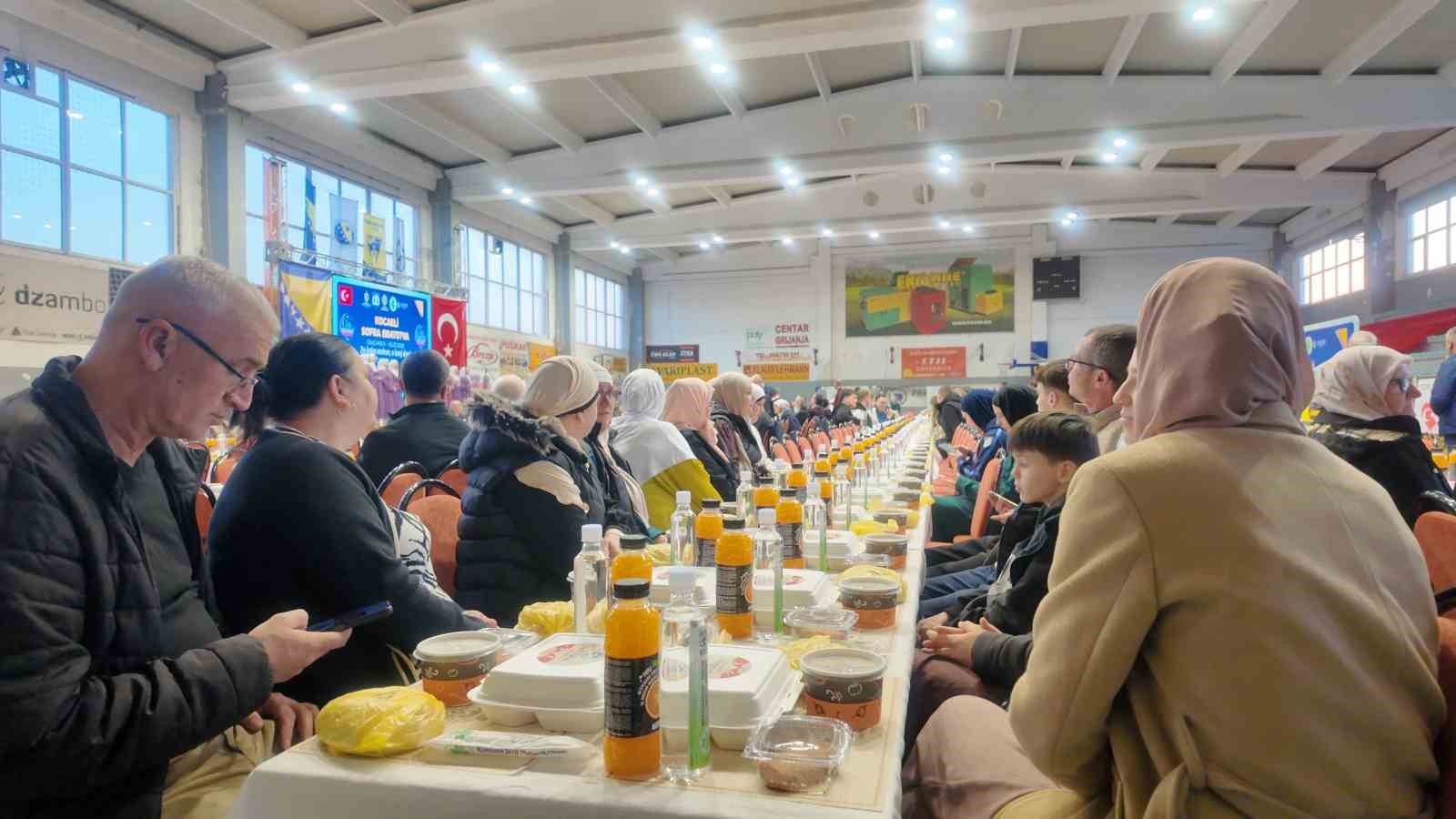 Bosna Hersek ile Türkiye ekmeğini iftar sofrasında paylaştı
