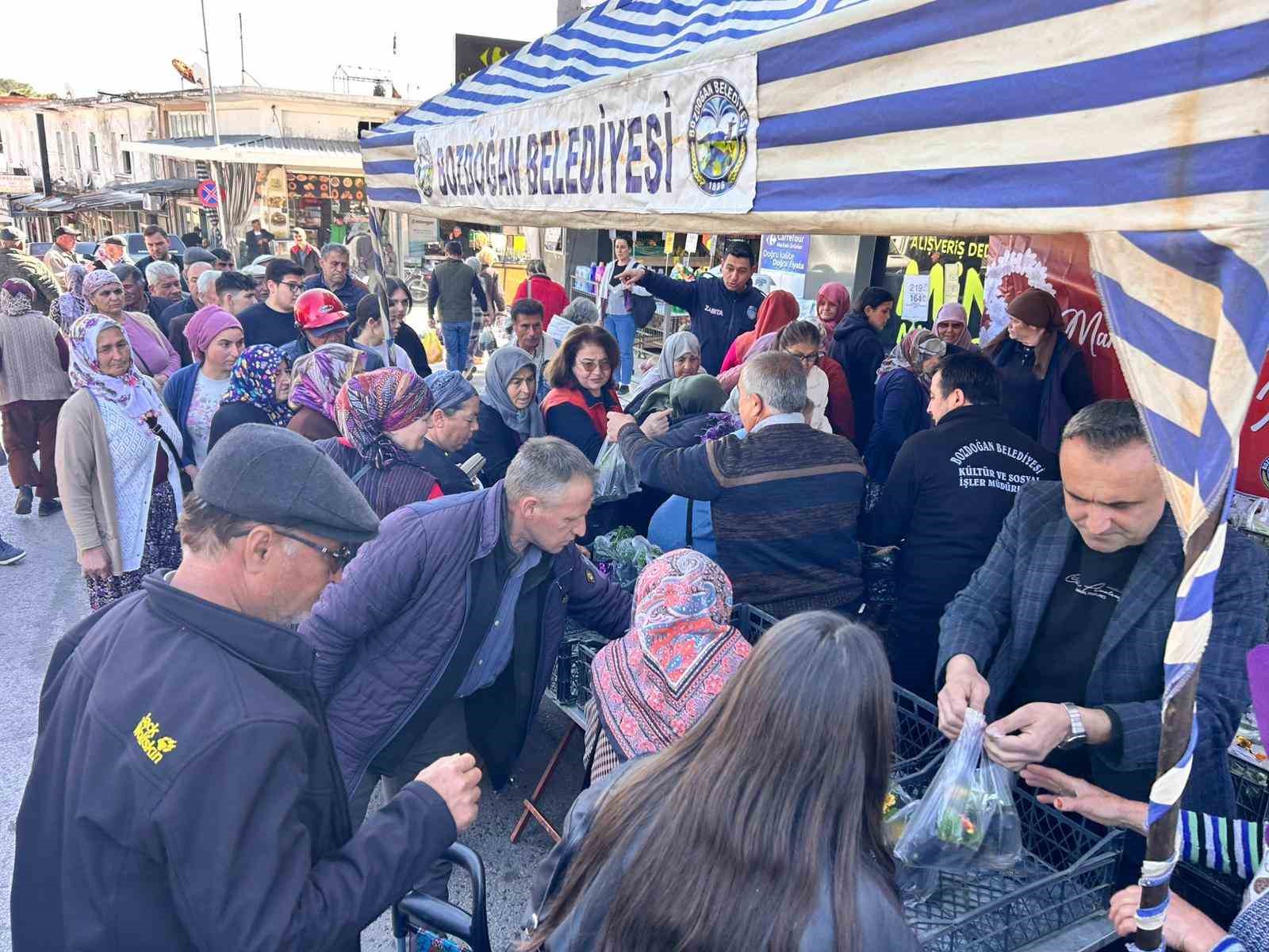 Bozdoğan Belediye Başkanı Özel kadınları unutmadı
