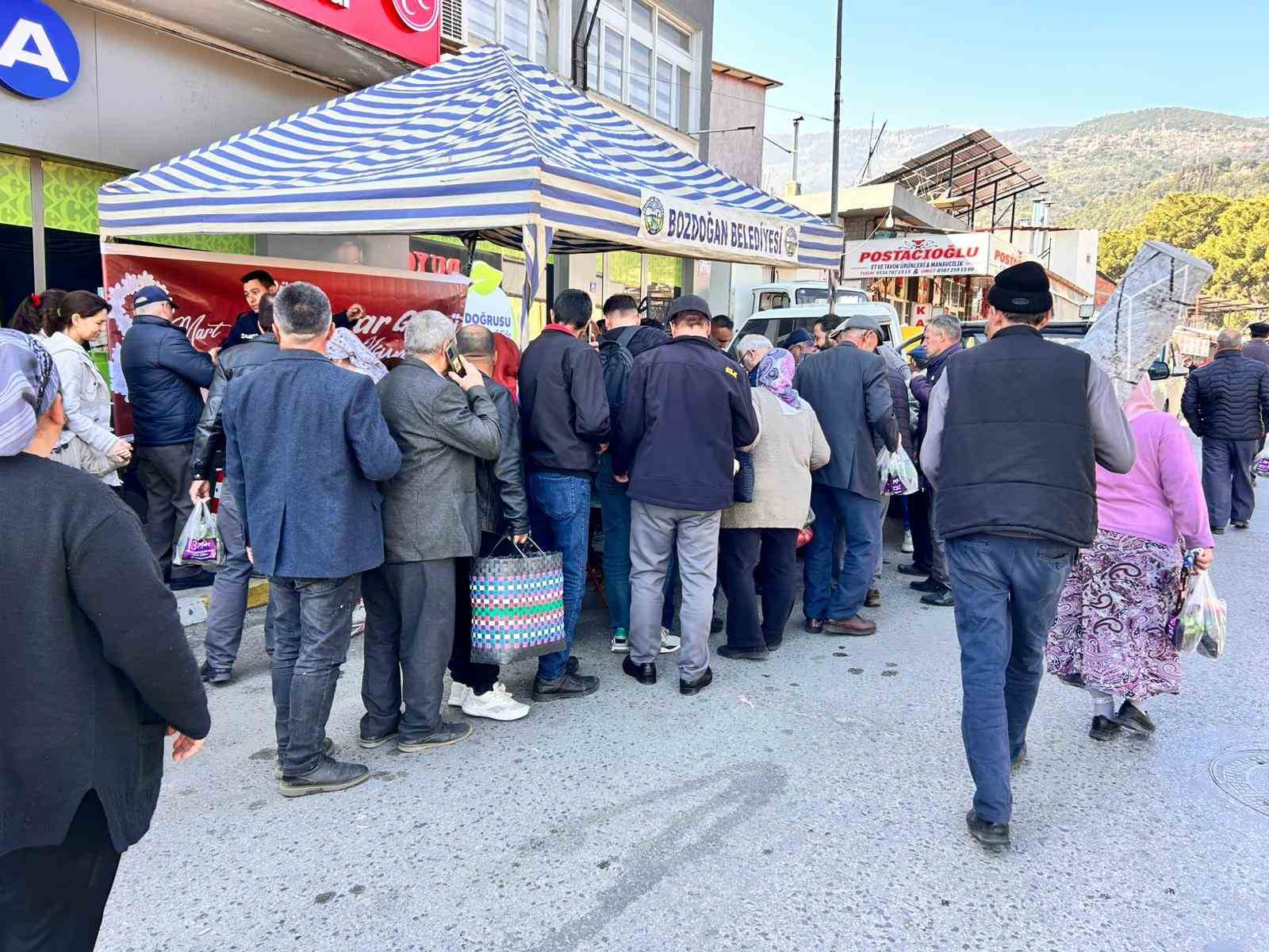 Bozdoğan Belediye Başkanı Özel kadınları unutmadı
