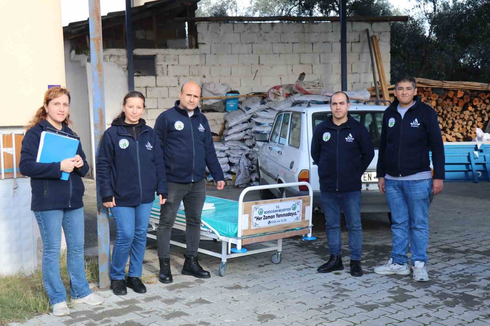Bozdoğan Belediyesi, bakıma muhtaç vatandaşları yalnız bırakmıyor
Bozdoğan Belediyesi, bakıma muhtaç vatandaşları yalnız bırakmıyor