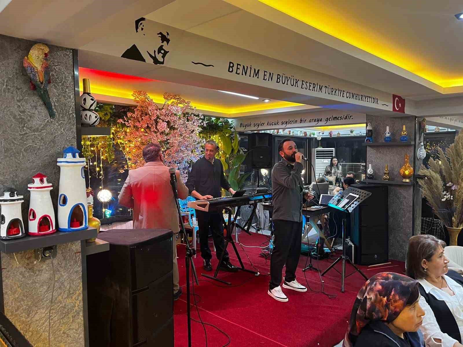 Bozdoğanlılar yeni yıla coşkuyla girdi
