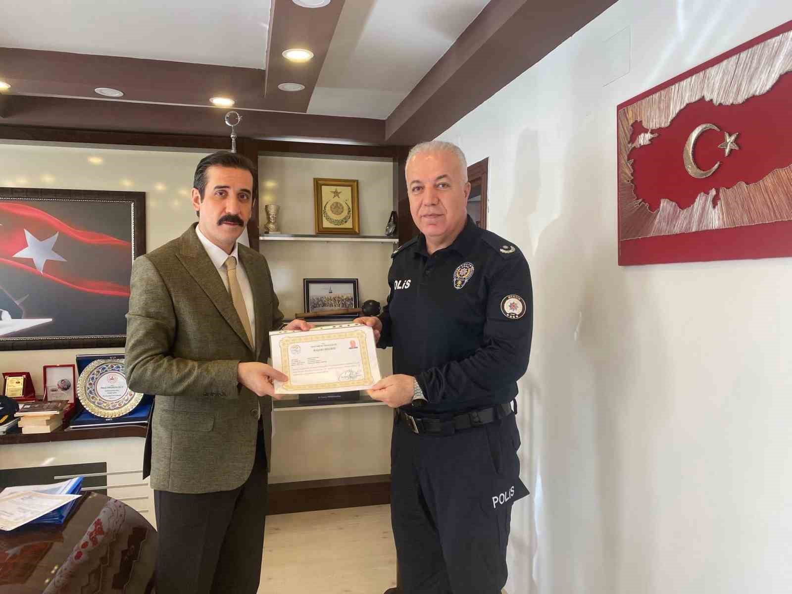 Bozyazı’da güvenlik güçlerine başarı belgesi
