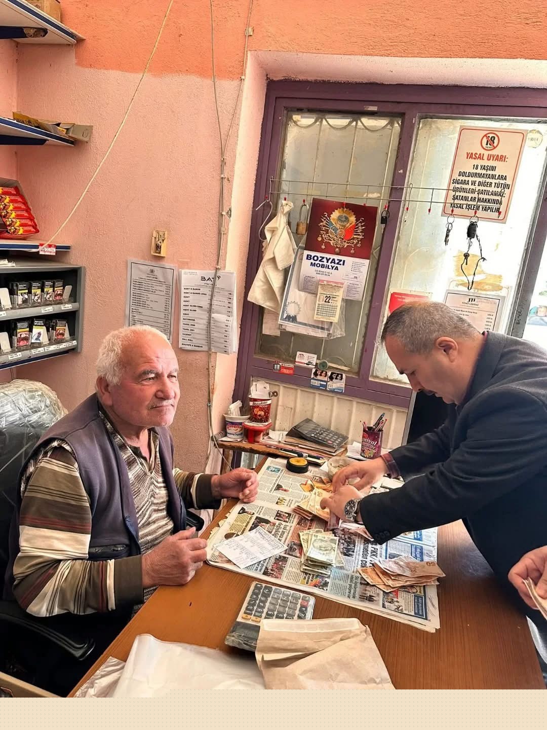 Bozyazı’da öğrenciler defteri geleneğini sürdürdü
