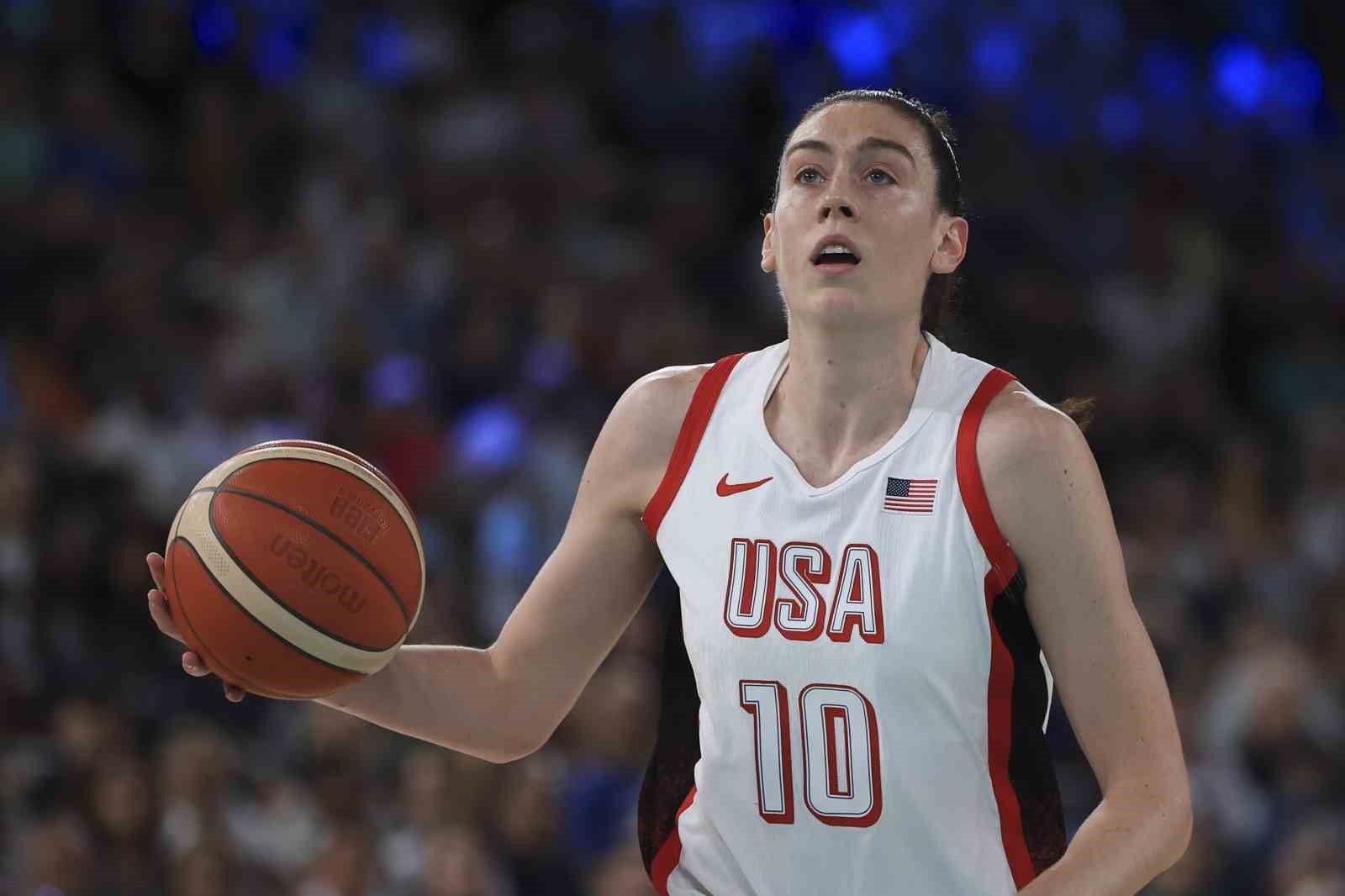 Breanna Stewart yeniden Fenerbahçe’de

